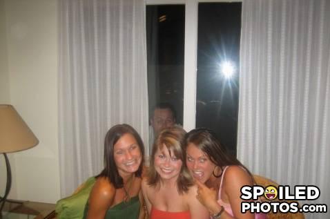Spoiledphotos-1218961837-16784