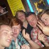17426 - Unmoderated Photos spoiled by Photobombers - 1