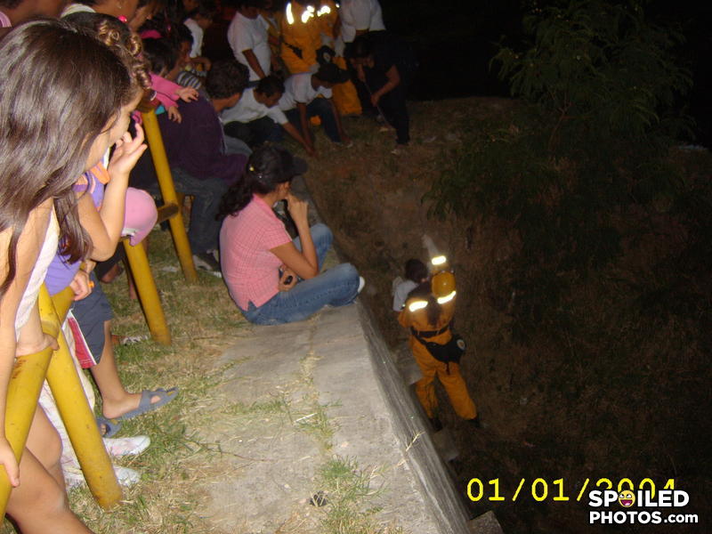 Practica-ascenso_y_descenso_por_cuerdas-sep-12-2009-8