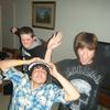 27637 - Unmoderated Photos spoiled by Photobombers - 1