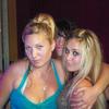 29040 - Unmoderated Photos spoiled by Photobombers - 1