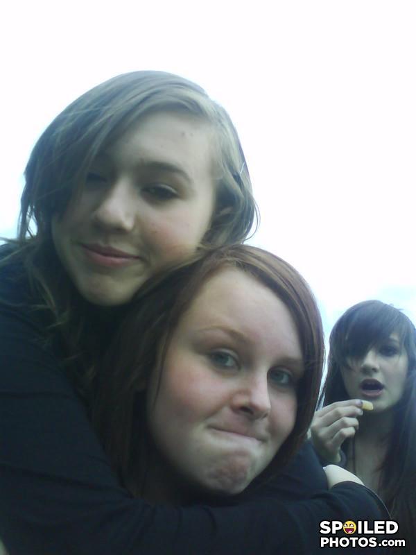 Just_eating_in_the_background_ay